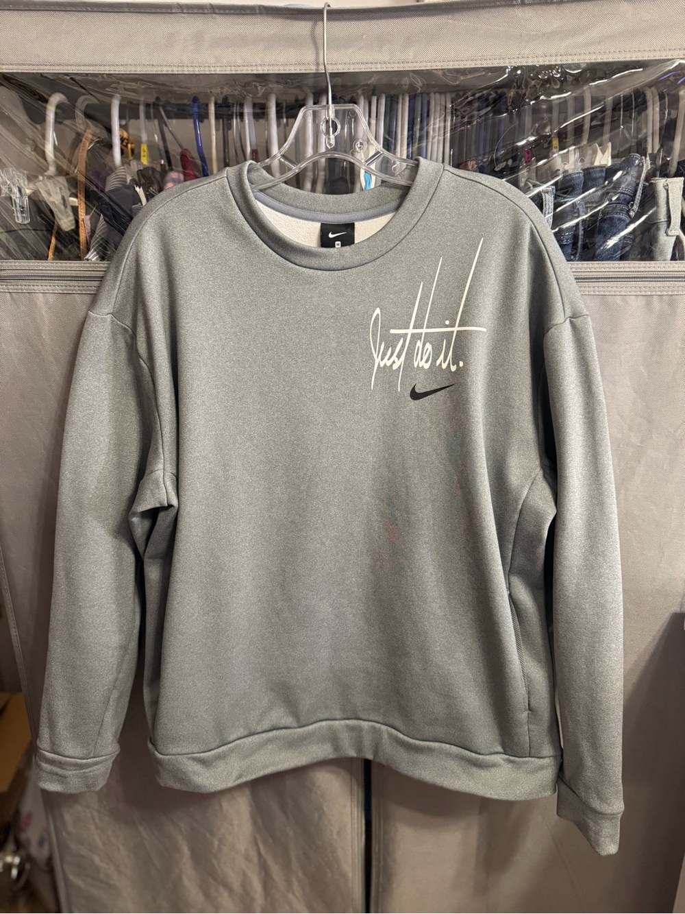 Women’s Nike Gray 'Just Do It.' Crewneck Sweatshirt. Size Medium.